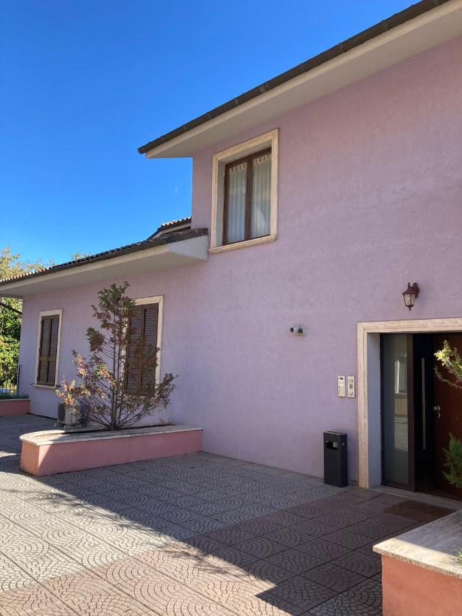Residence Le Ginestre Авецано Екстериор снимка