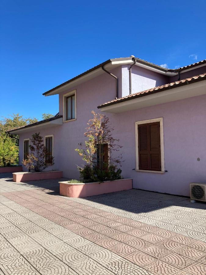 Residence Le Ginestre Авецано Екстериор снимка